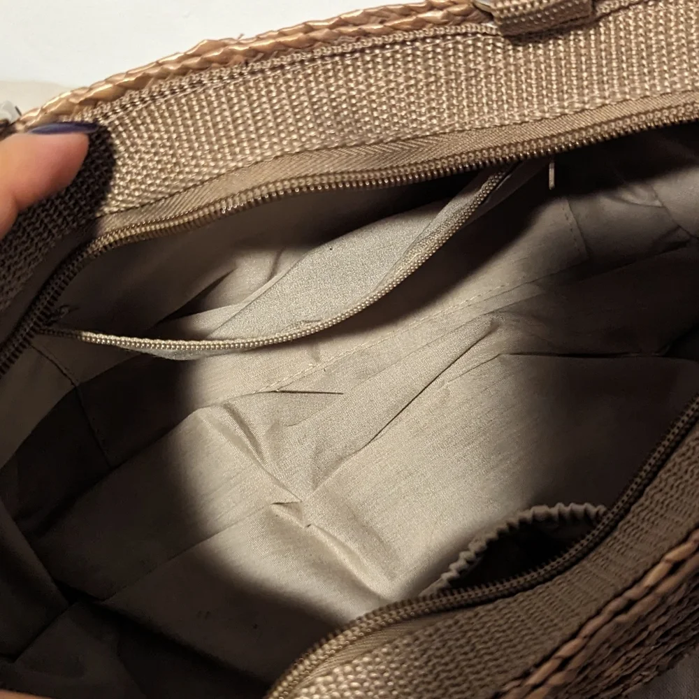 Vintage Straw Small Hand Bag - Picture 3 of 6